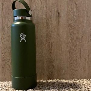 Customized 40 oz Army Green Hydro Flask
